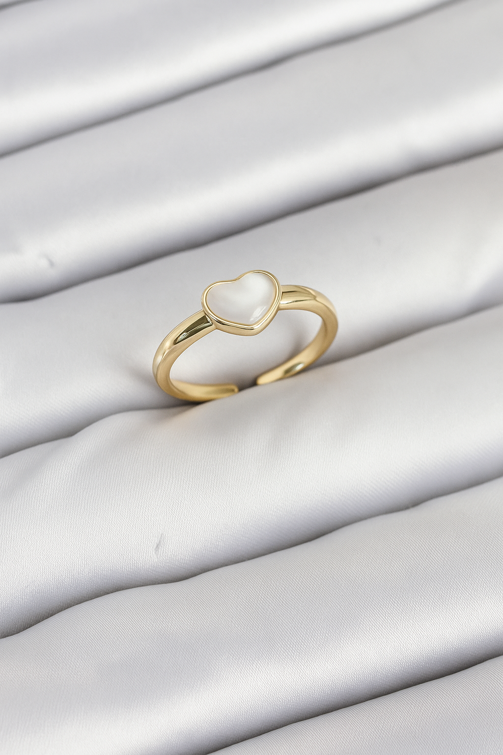 Altın Kalpli Yüzük