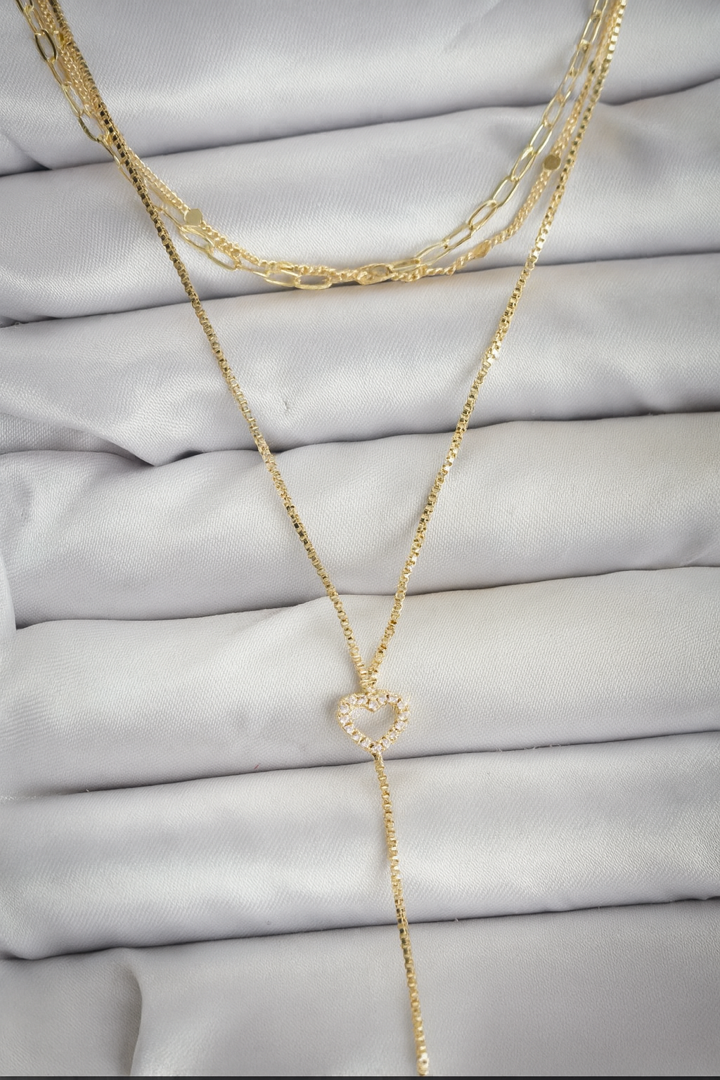 Gold Renk kalp detaylı kadın kolye